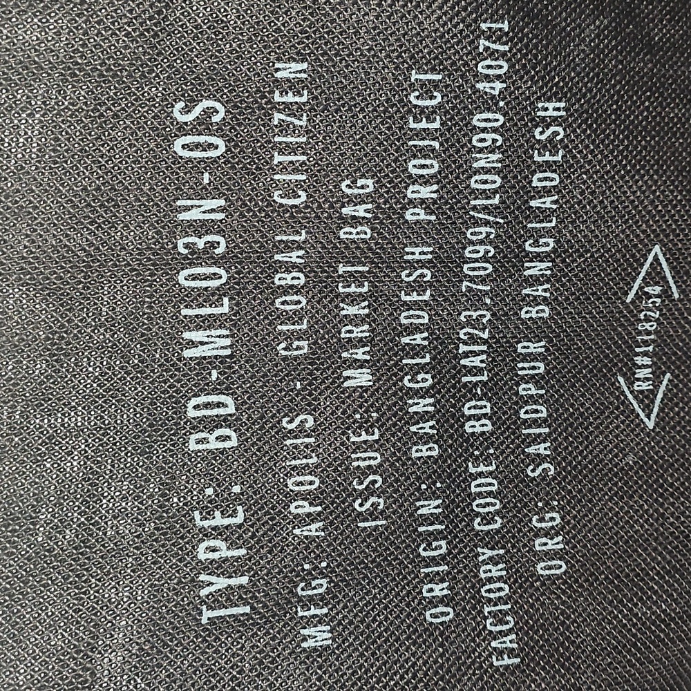 Las Vegas Raiders Black and Tan Travel Tote - Picture 4 of 6